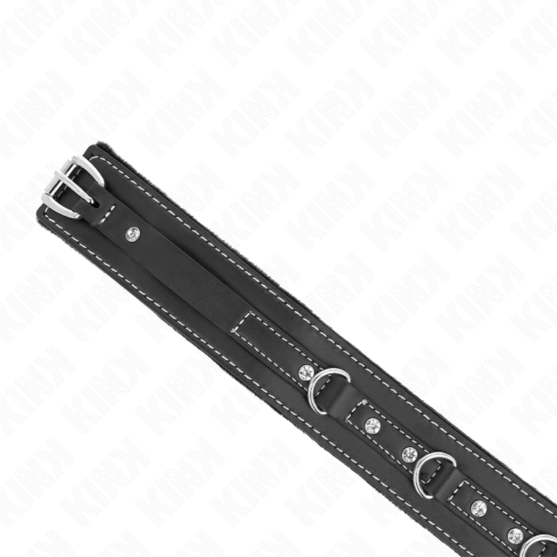 KINK - COLAR DE COURO PVC COM CINTO 105 CM REBITE DE Strass 41,5 X 4 CM
