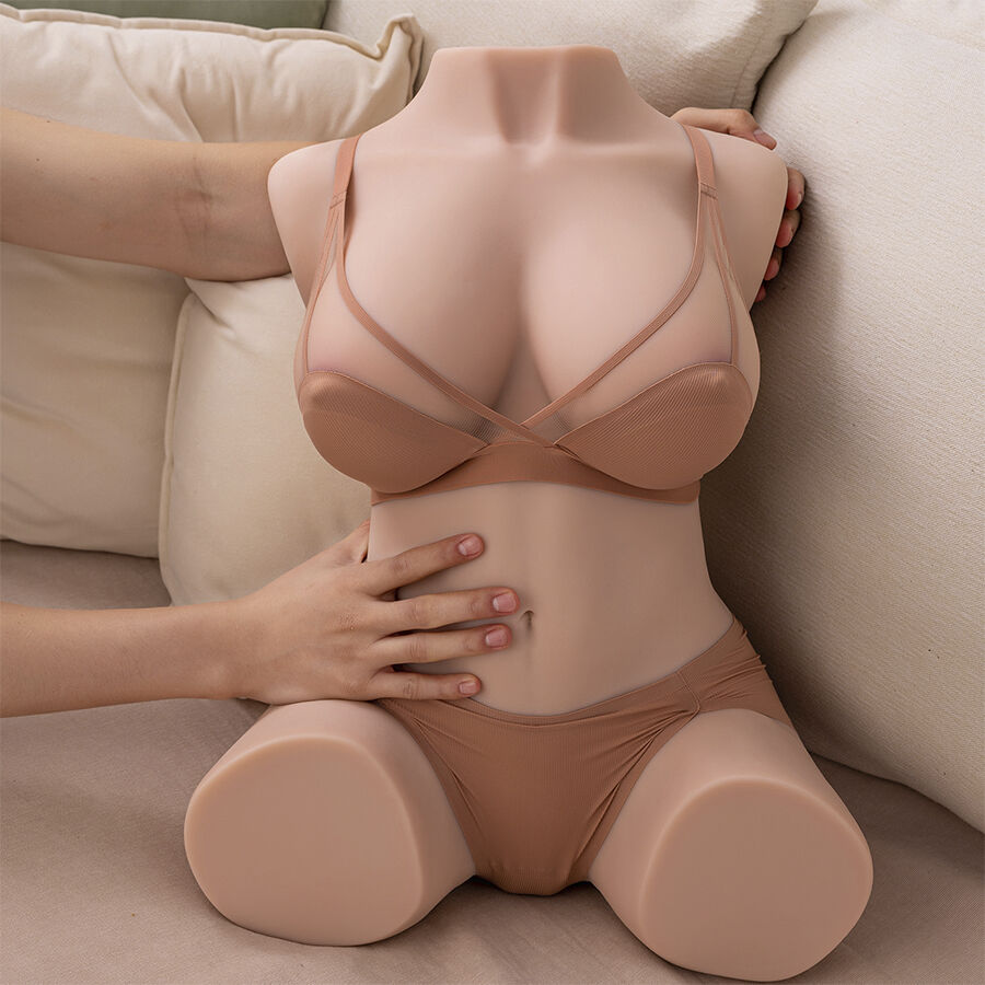XISE - DANIA THRUSTING TORSO FEMININO VIBRANTE REALISTA 52 CM